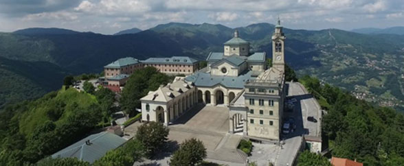 Siamo adiacenti al Santuario della Madonna Della Guardia